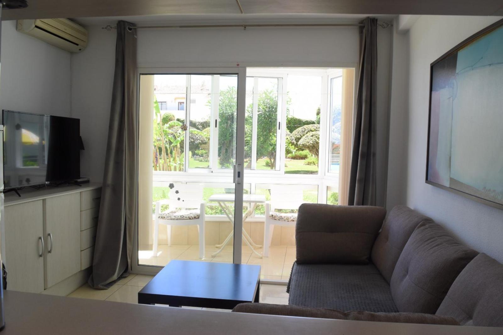 Apartamentos De Los Cisnes Benalmadena Luaran gambar