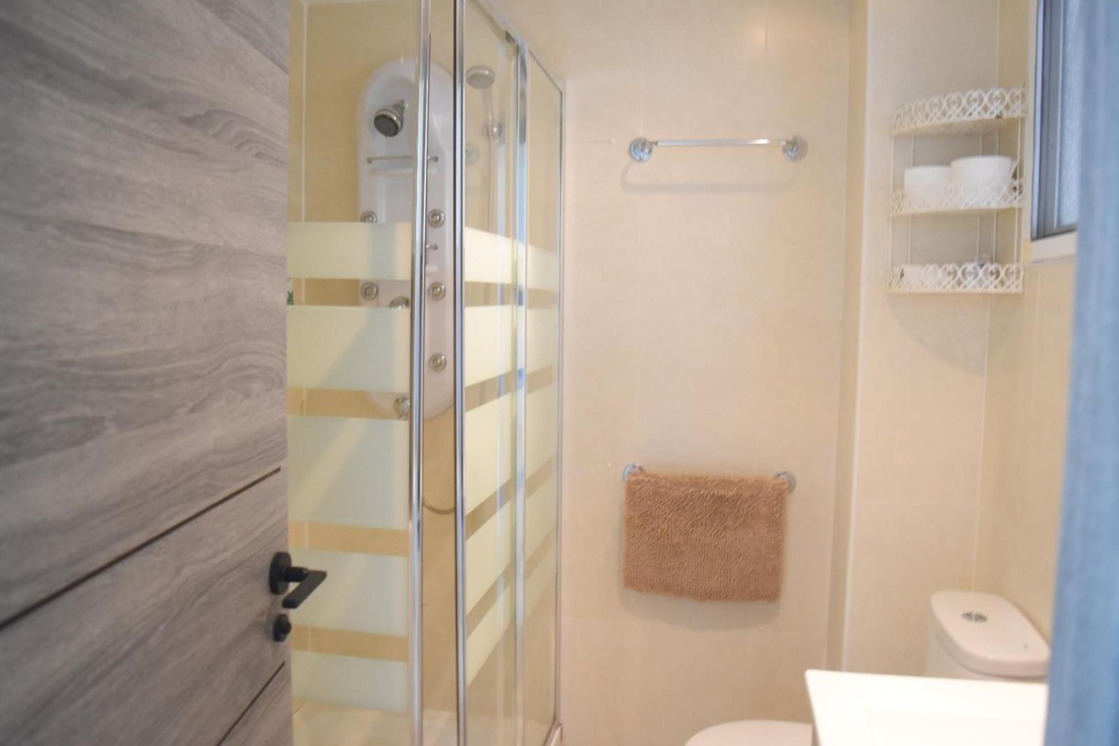 Apartamentos De Los Cisnes Benalmadena Luaran gambar