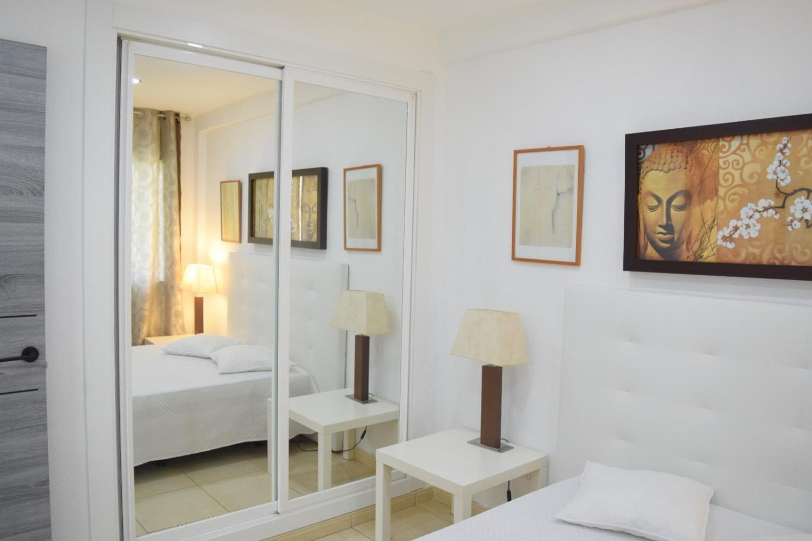 Apartamentos De Los Cisnes Benalmadena Luaran gambar