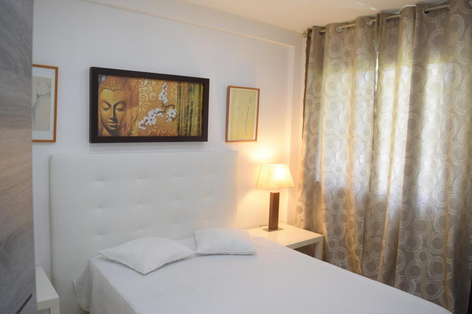 Apartamentos De Los Cisnes Benalmadena Luaran gambar